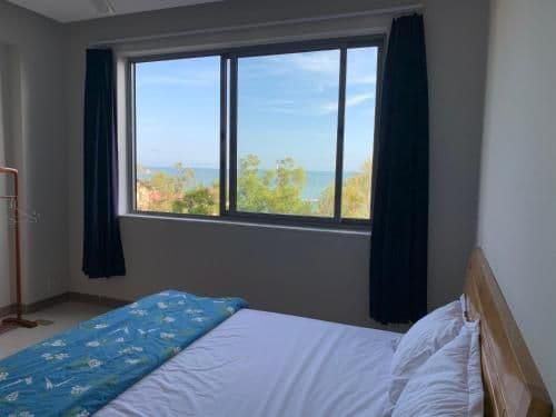 Deluxe Suite with Sea View