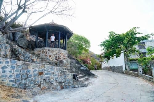 Deluxe Double Room with Balcony and Sea View