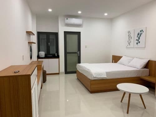 Standard King Room