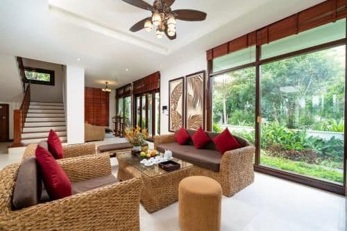 Villa with Sea View