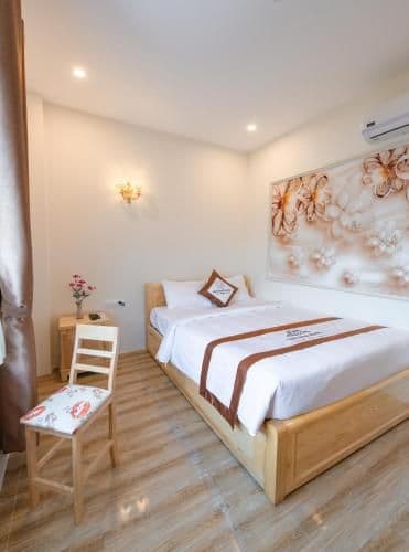 Large Double Room