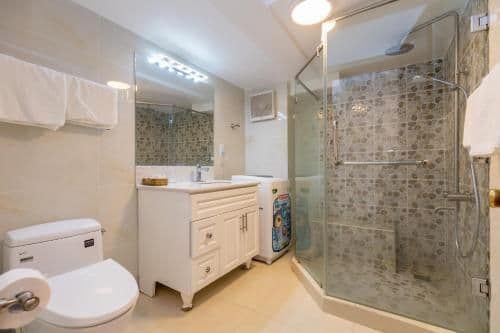 King Suite with Sea View