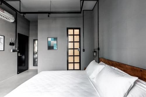 Queen Room with Balcony