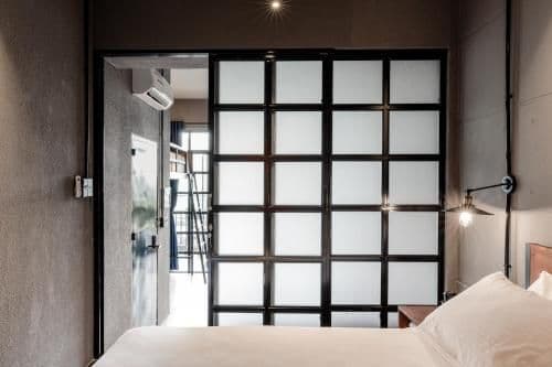 Apartment with Balcony and External Bathroom
