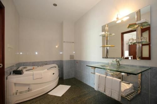 โรงแรมซง ฮอง (Song Hong Hotel)1