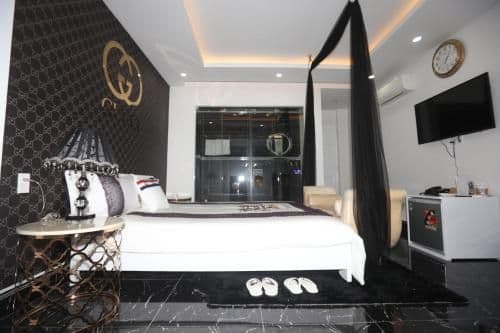 Standard Suite