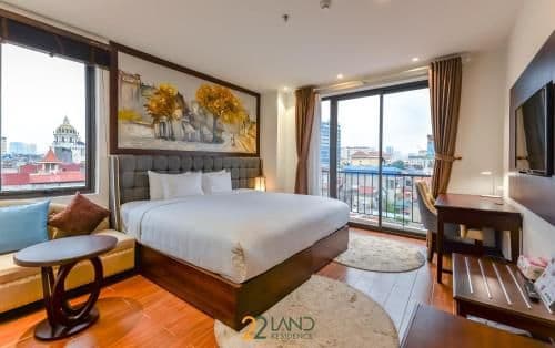 Junior Suite with Balcony