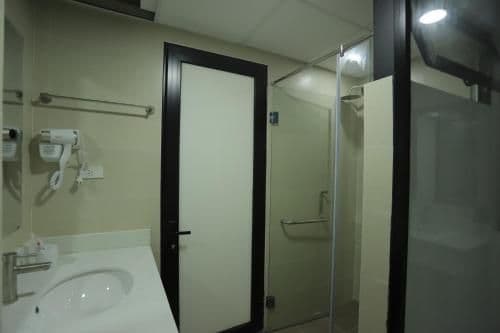 Deluxe Studio