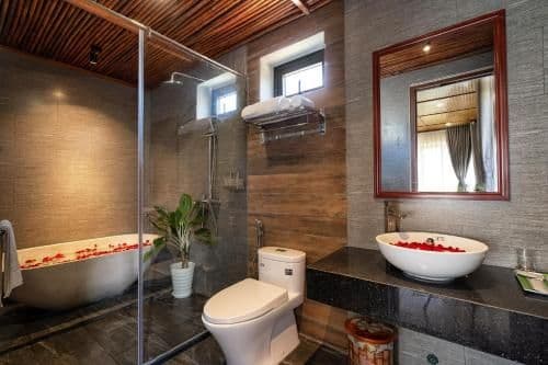 Suite with Pool View