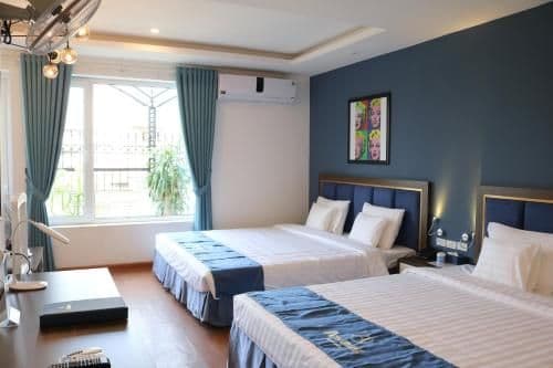 Deluxe Twin Room with Balcony