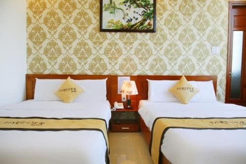 Deluxe Queen Room with Two Queen Beds