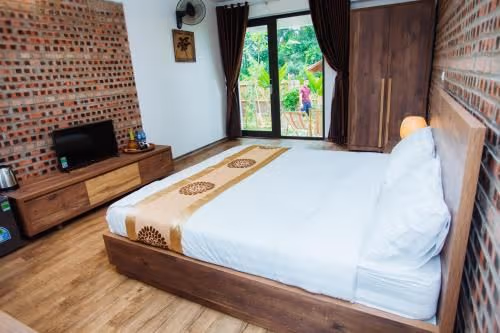 Standard Double Room with Garden View