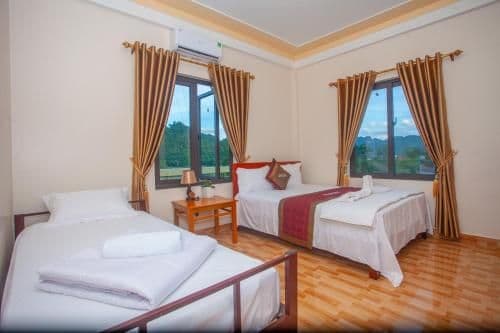 Triple Room with Mountain View
