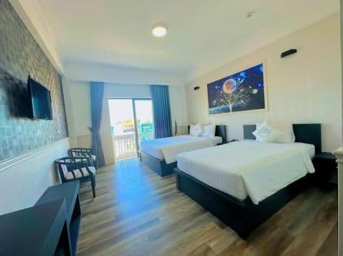 Deluxe Double or Twin Room with Ocean View