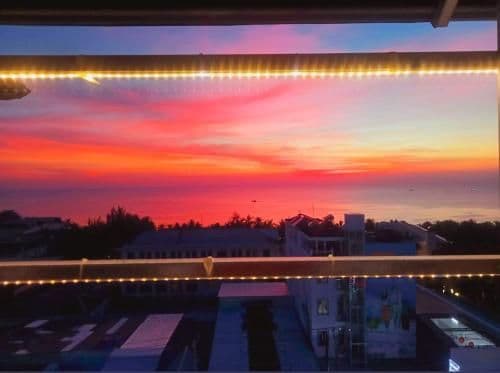 Deluxe Double Room with Side Sea View