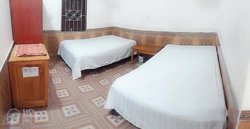 Twin Room with Private Bathroom