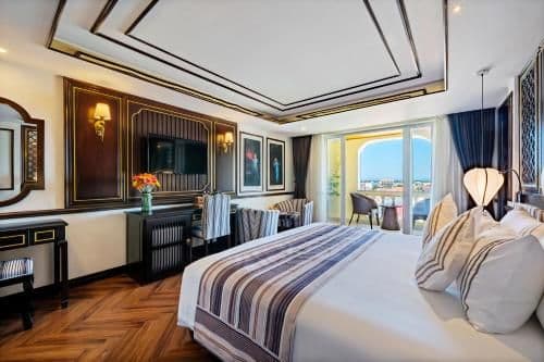 Deluxe Double or Twin with Garden View Balcony