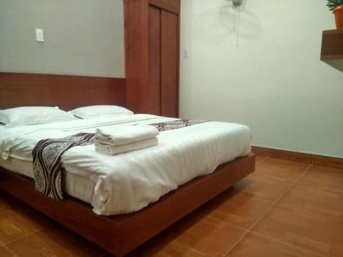Deluxe Room (2 Adults + 1 Child)