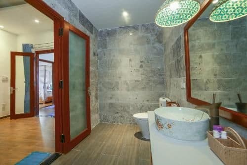Large Double Room
