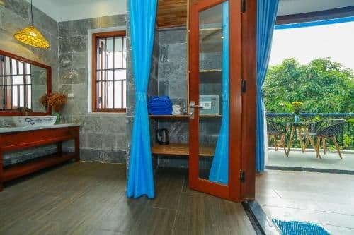Deluxe Double or Twin Room with Balcony