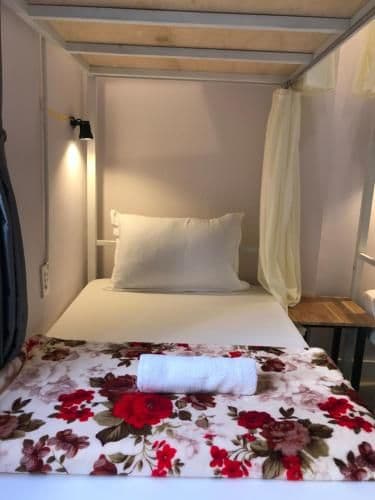 6-Bed Mixed Dormitory Room