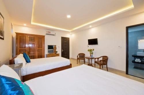 Superior Queen Room with Two Queen Beds