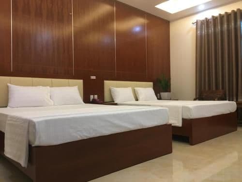 Deluxe Family Room