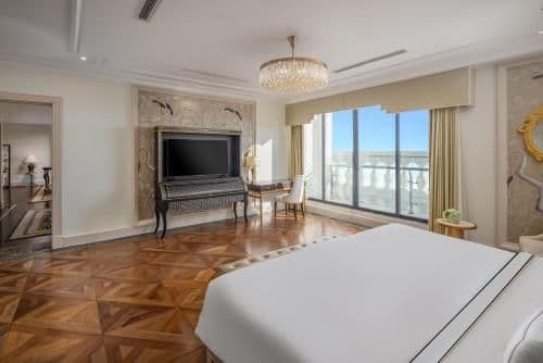 Presidential Suite