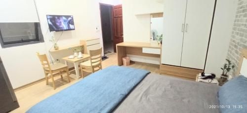 เอ็นวายทีบ้านเจียงโว (Nyt Home Giang Vo)1