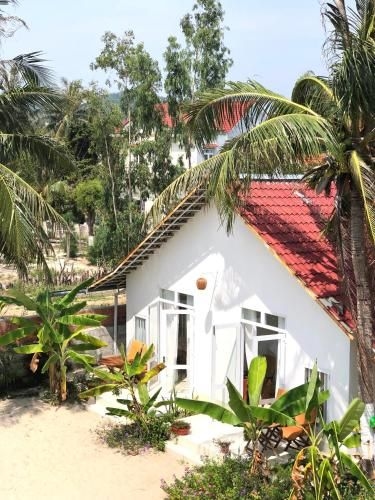 Timothe Beach Bungalow0