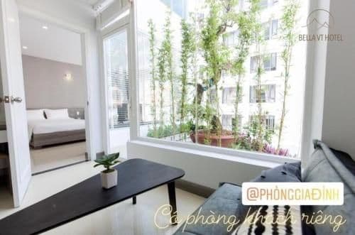Family Room with Garden View