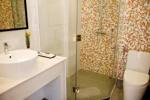 Deluxe Room (2 Adults + 1 Child)