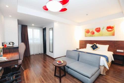 Deluxe Room (2 Adults + 1 Child)