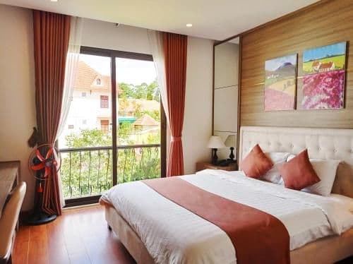 Double Room with Mountain View