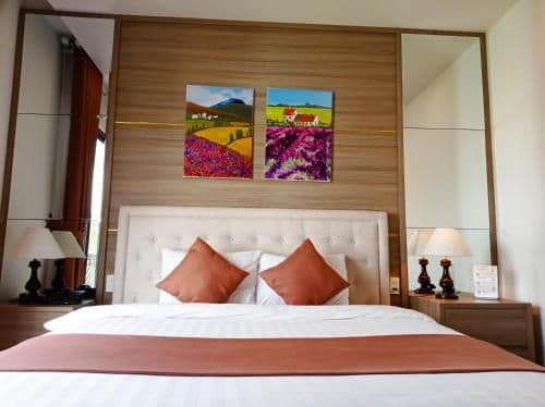 Double Room with Mountain View