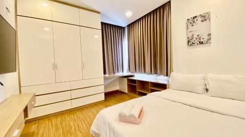 Sunrise City 3 Bed Room3