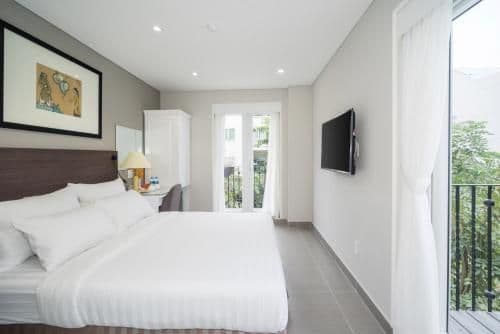 Junior Suite Balcony (Free Minibar)