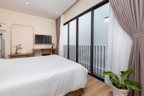 Studio Apartment