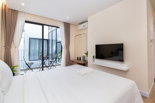 Studio Apartment