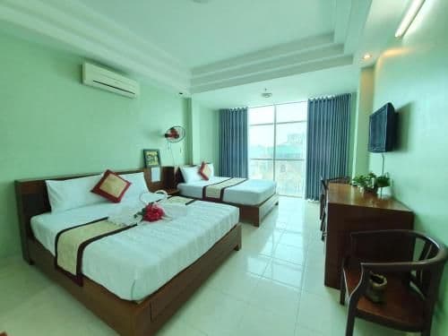 Deluxe Double Room with Shower