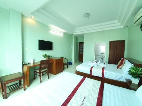 Deluxe Double Room with Shower