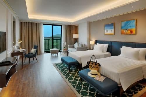 Deluxe Twin Room with Golf View