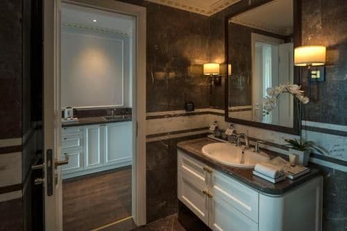 Deluxe Double Room – Bay View