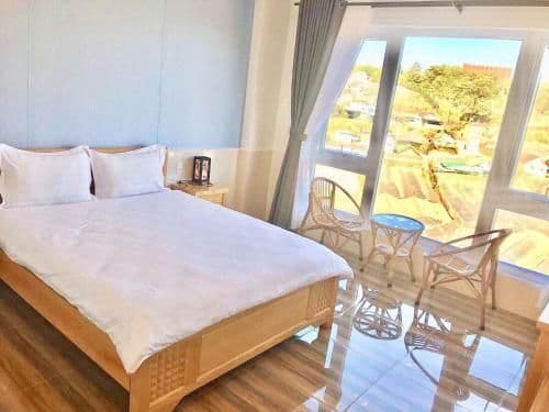 Double Room with Mountain View