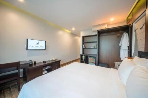 King Room with Balcony