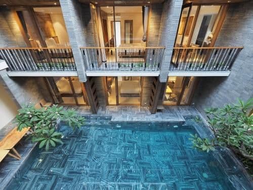 Studio with Balcony