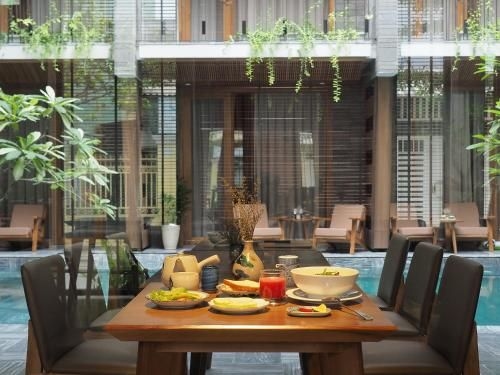 Minh House4