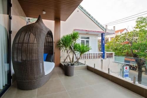 Suite with Pool View