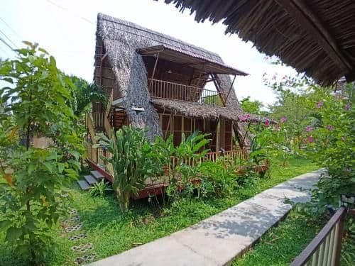 Deluxe Bungalow with Garden View