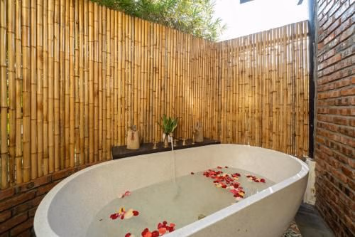 Zest Villas & Spa Hoi An3